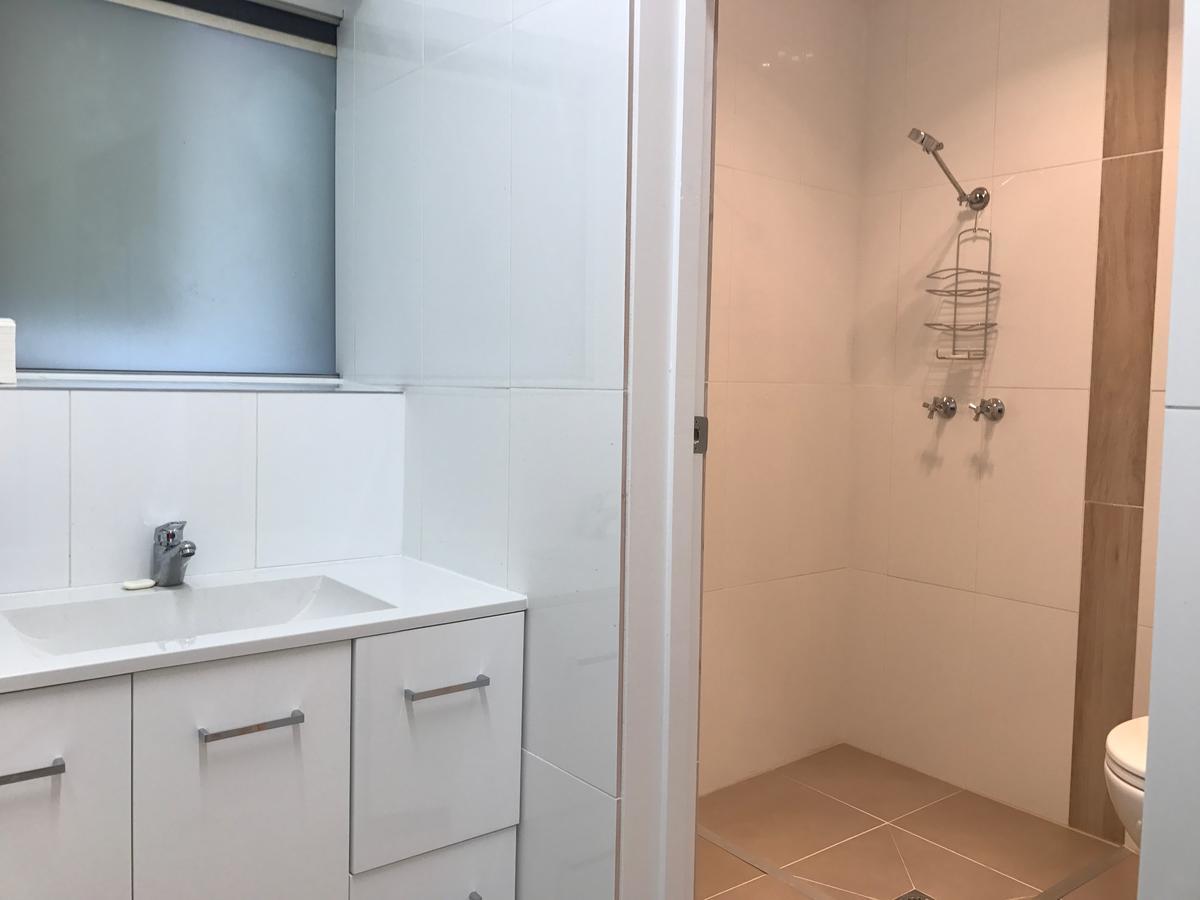 Okeefes Hotel Backpackers ลอนเชสตัน ภายนอก รูปภาพ
